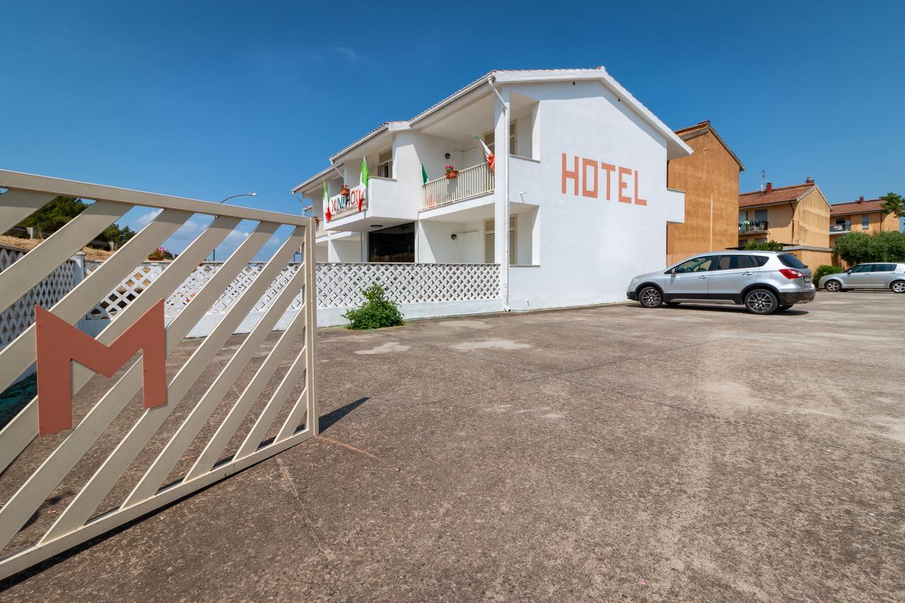 Mini hotel Orbetello Exteriör bild